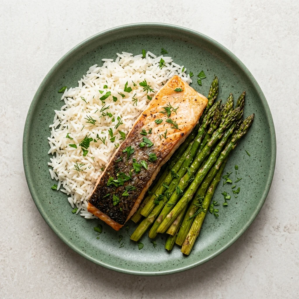 Salmon with Asparagus and Rice