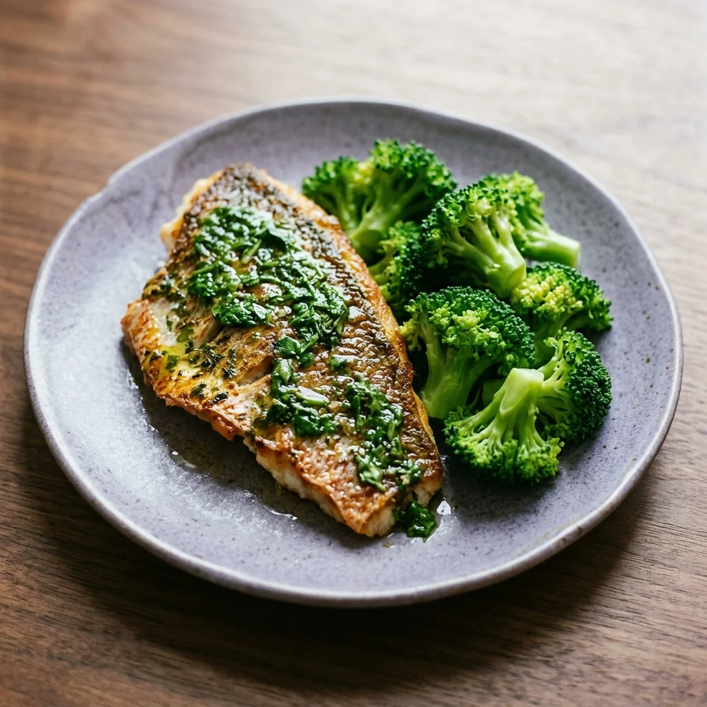 Herb-Crusted Snapper Fillets with Broccoli